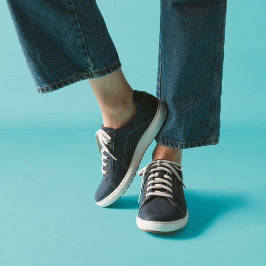 Nalle Lace Navy Nubuck | Clarks For Sale