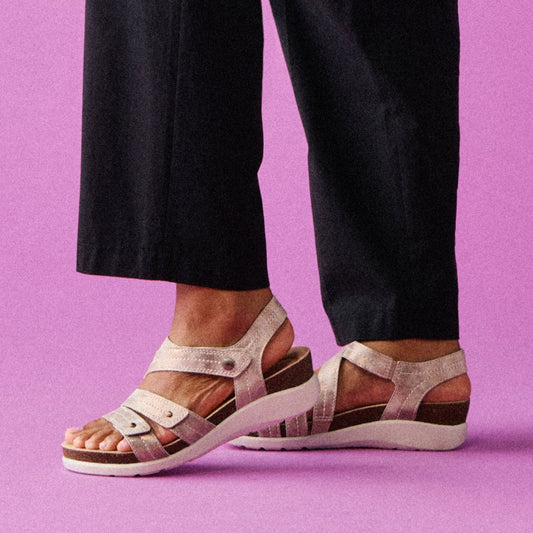 Calenne Clara Bronze Metallic | Clarks For Sale