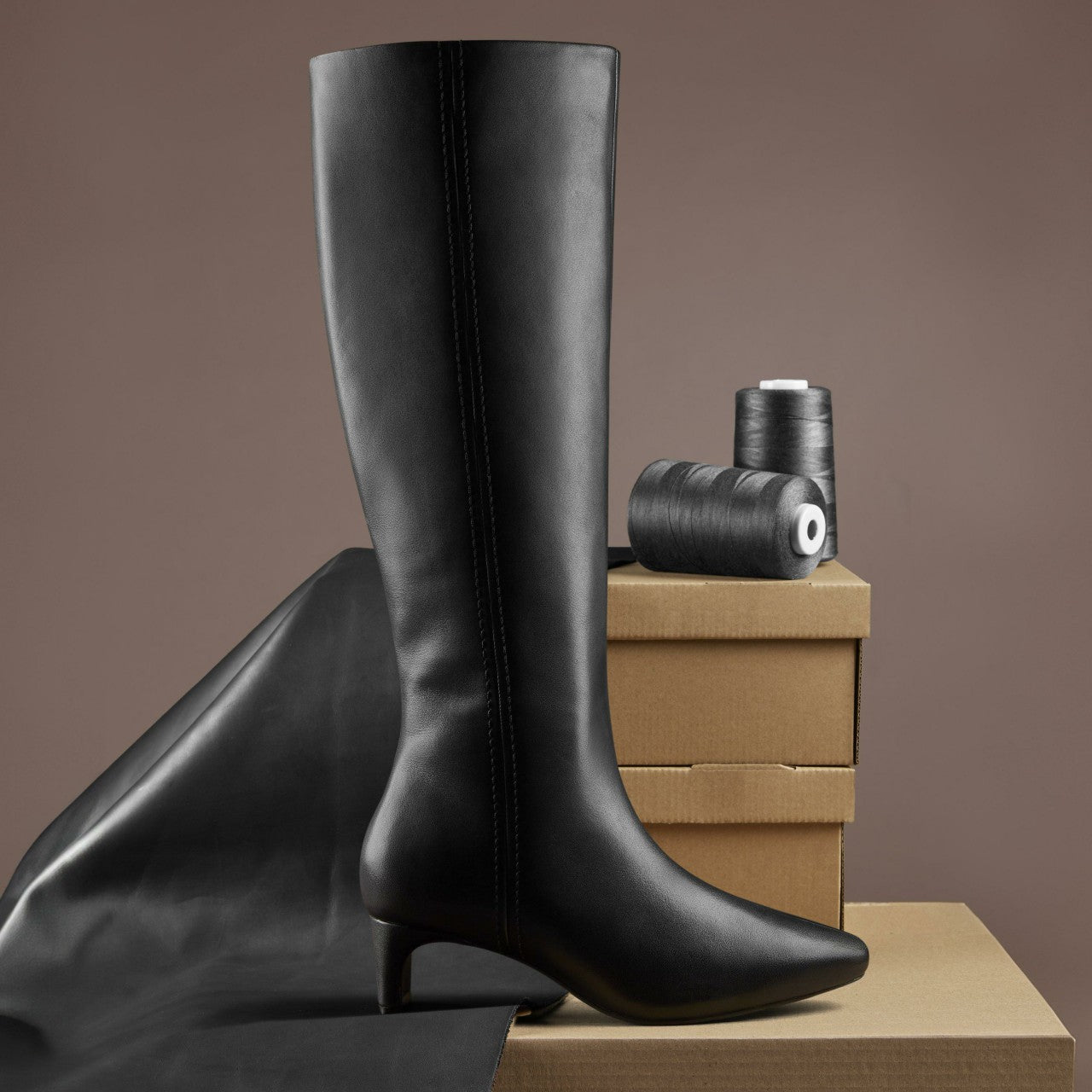 Edina Tall Black Leather | Clarks Onsale