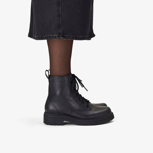 Orinoco 3 Style Black Leather | Clarks Onsale