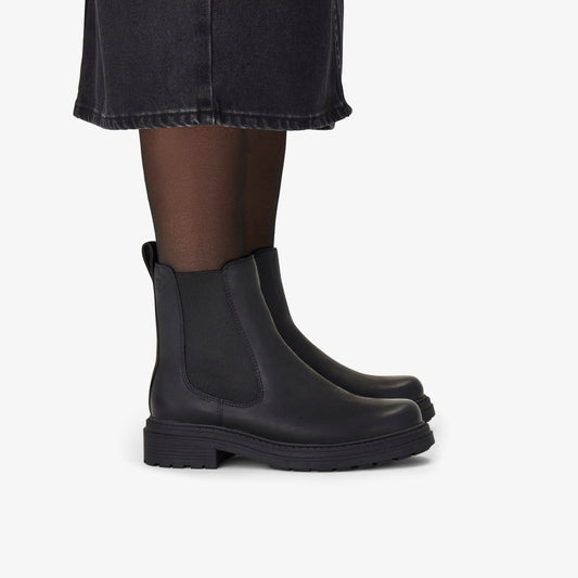 Orinoco 3 Top Black Leather | Clarks