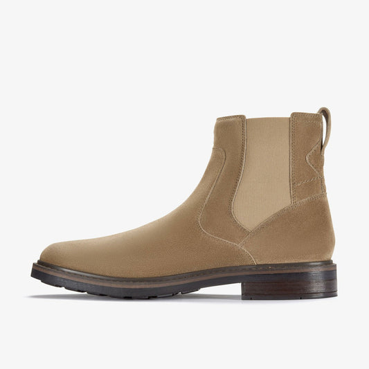 Newford Easy Dark Sand Suede | Clarks US