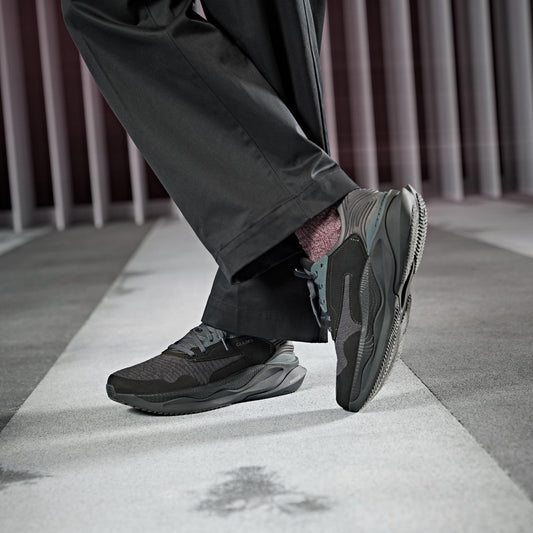 Pace Walk Black - US 7285
