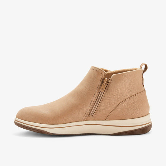 Brinkley Derby Camel | Clarks Onsale