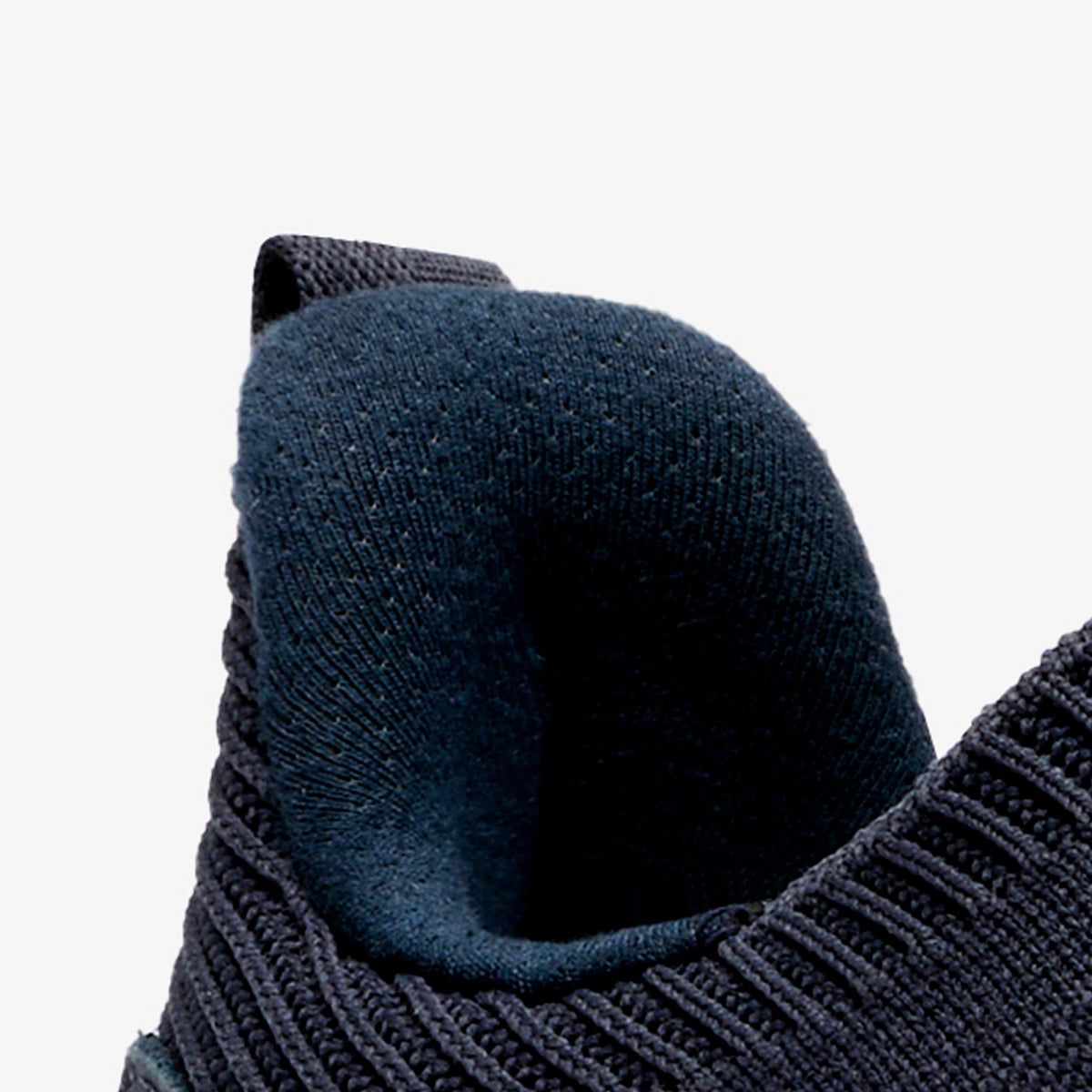 Motion Trek IN Navy Knit - US 7482