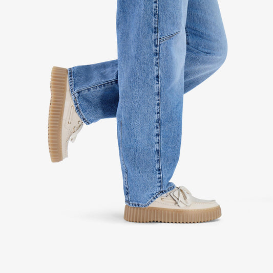 Torhill Boat Cream Nubuck - US 1083