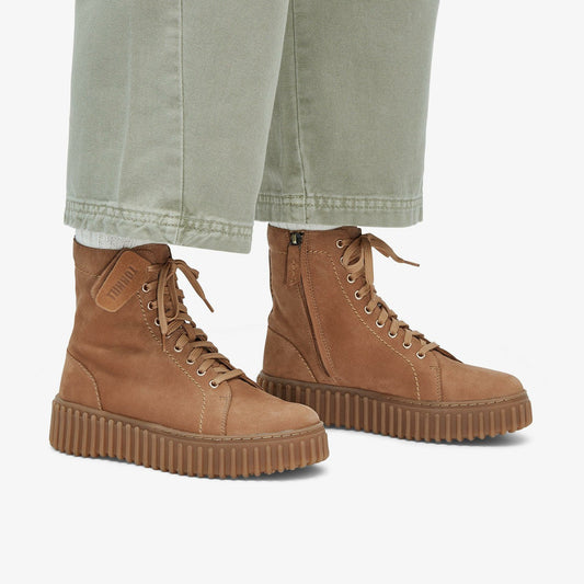 Torhill Rise Light Tan Nubuck | Clarks Discount