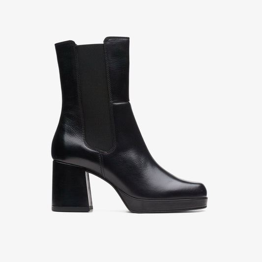 Pique Up Black Leather | Clarks