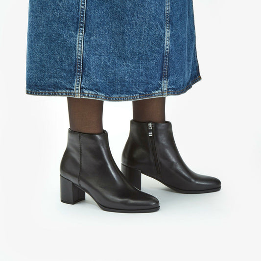 Freva 55 Zip Ankle Boot Black Leather | Clarks Onsale