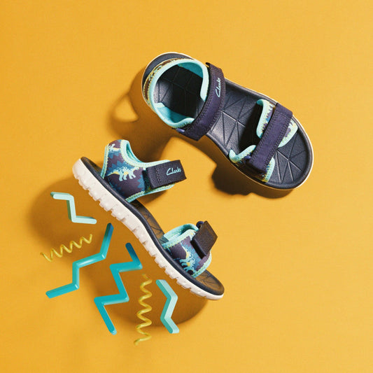 Surfing Tide Kid Navy | Clarks Onsale