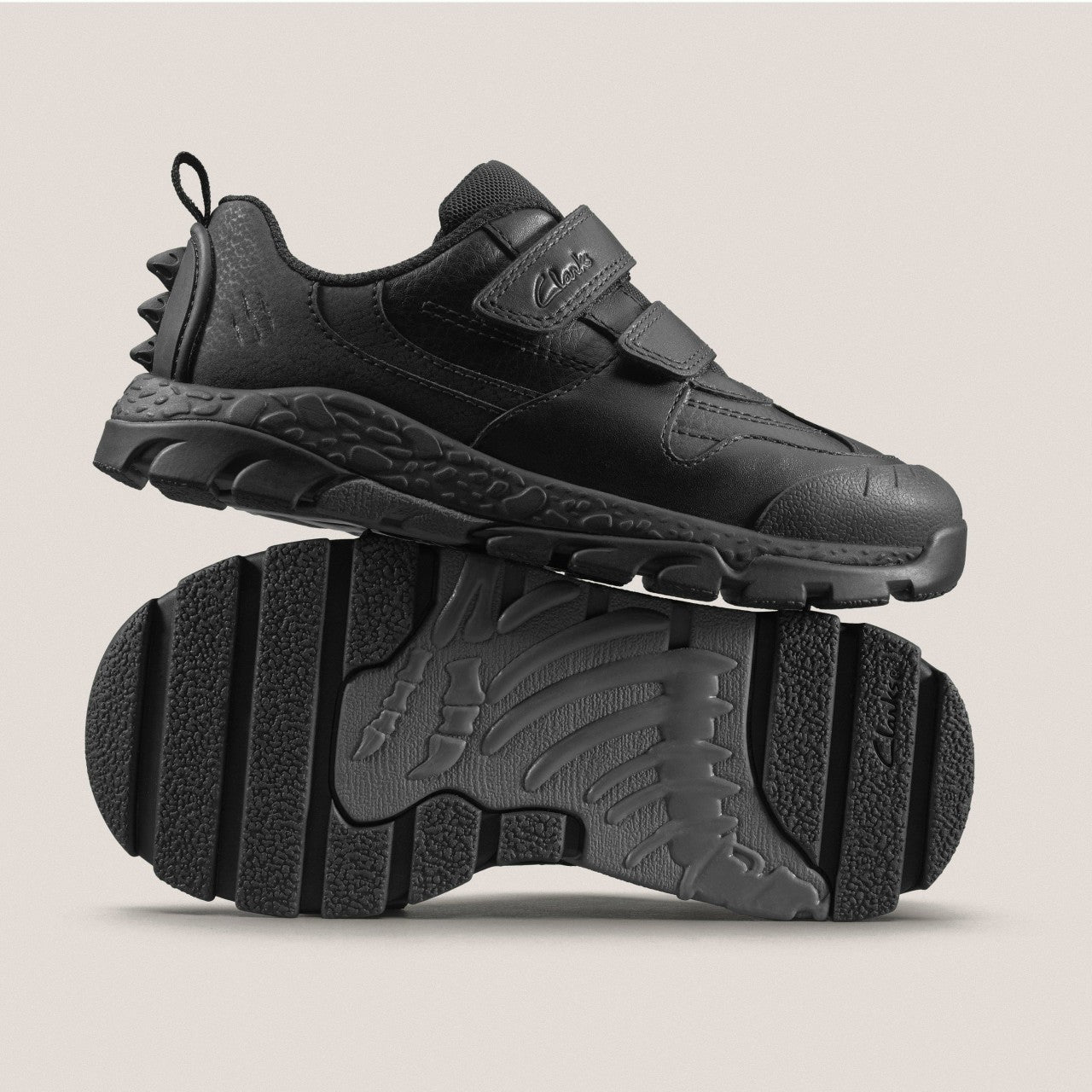 Steggy 2 Pace Kid Black Leather | Clarks