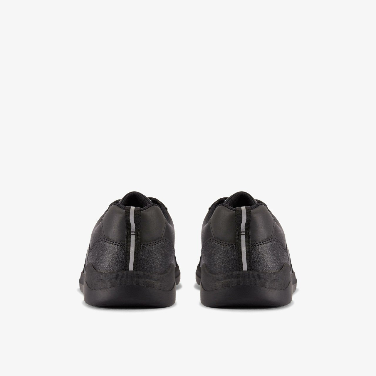 Daze Loop 2 Youth Black Leather | Clarks Discount