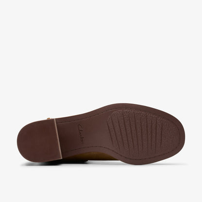 Chamberly Top Walnut Suede | Clarks