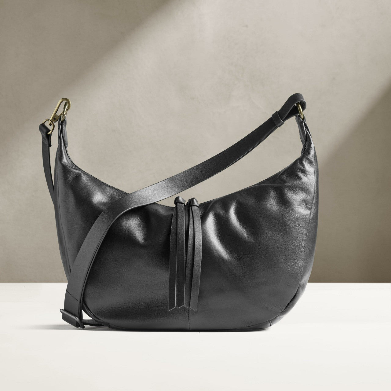Willow Moon Black Leather | Clarks