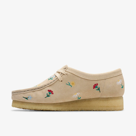 Wallabee Taupe Embroidery | Clarks For Sale