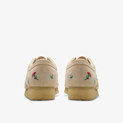 Wallabee Taupe Embroidery | Clarks For Sale