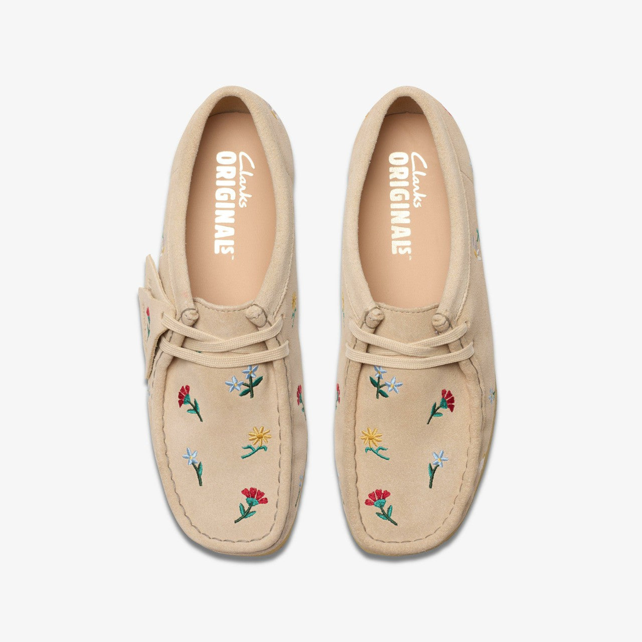 Wallabee Taupe Embroidery | Clarks For Sale