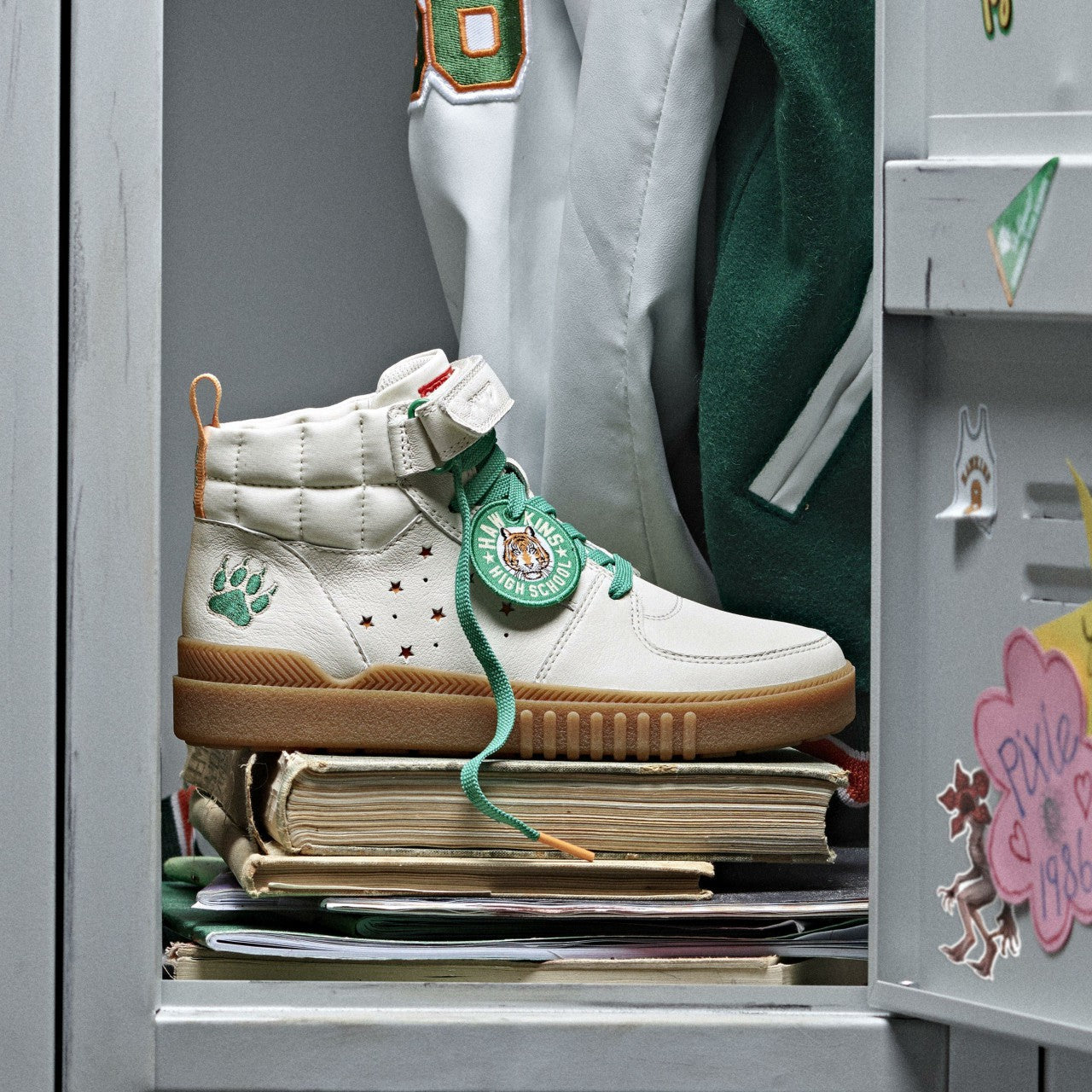 Stranger Things Somerset Hi Older Off White | Clarks Discount