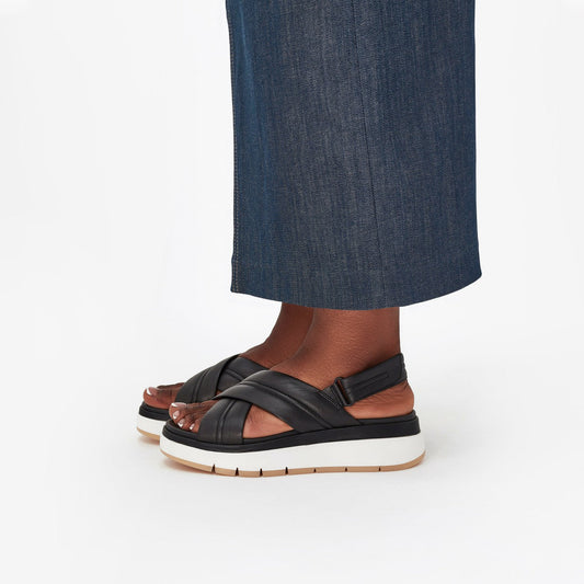 Tuscan Cross Black Leather | Clarks Discount