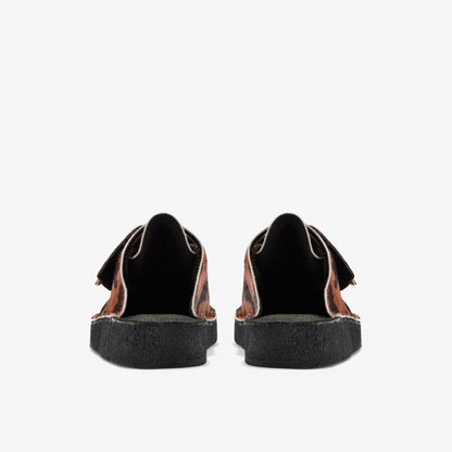 Desert Nomad Mule Brown Cow Print | Clarks Onsale