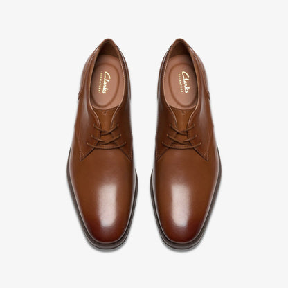 Paulton Lace Tan | Clarks