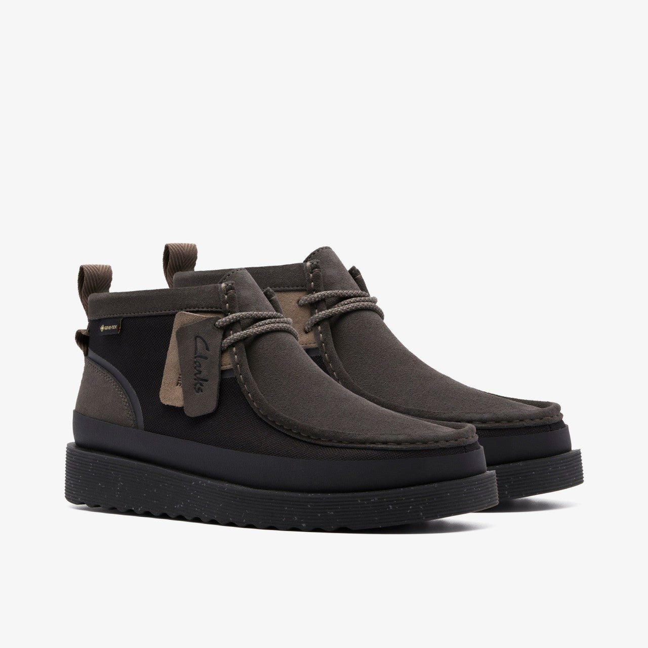 Wallabee FTR GORE-TEX Black Combination | Clarks