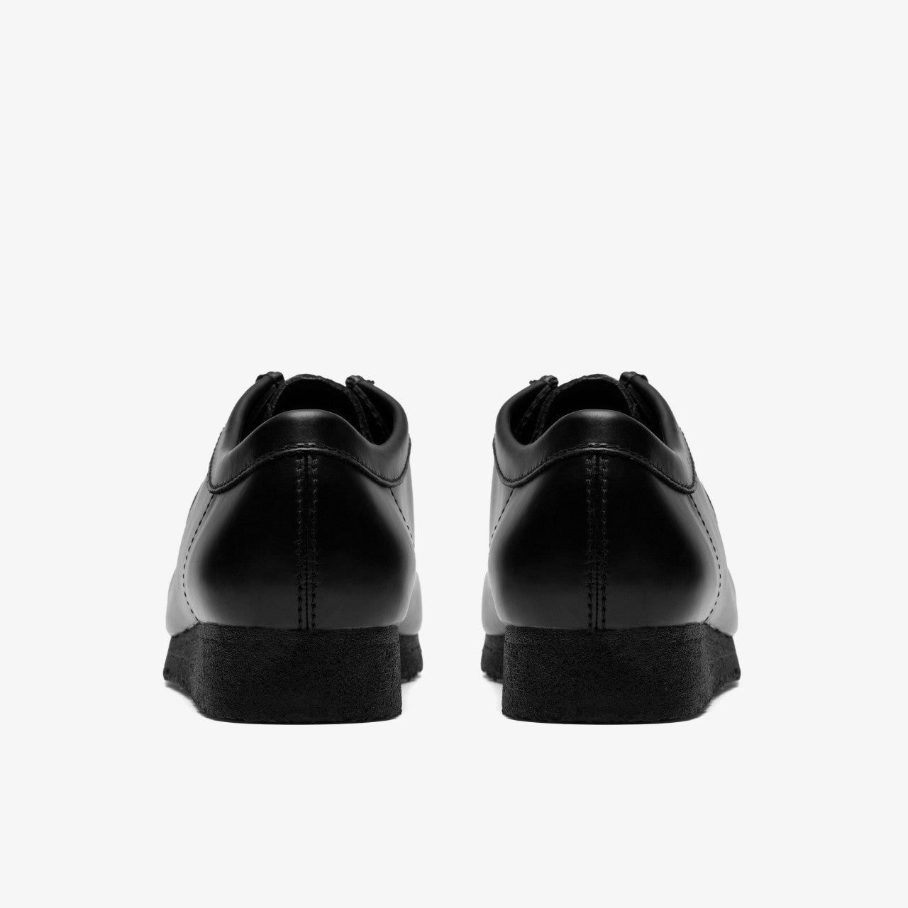 Wallabee Black Hi Shine Leather | Clarks
