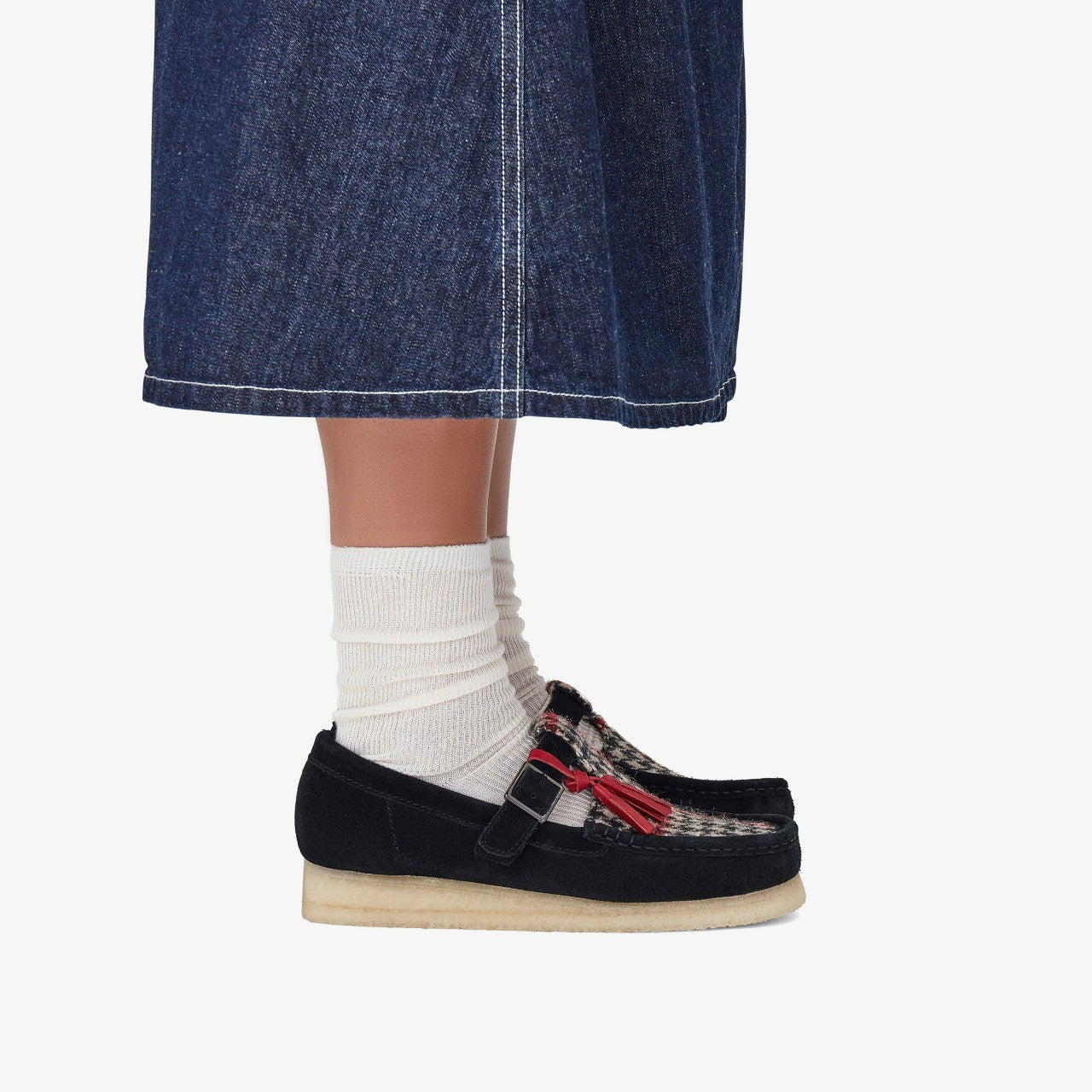 Wallabee T Bar Black Tweed Combination | Clarks