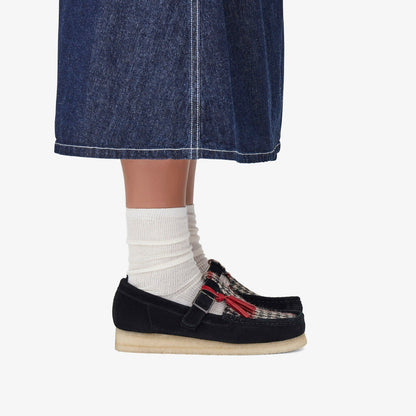 Wallabee T Bar Black Tweed Combination | Clarks