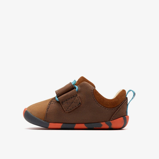 Roamer Stomp Toddler Tan | Clarks
