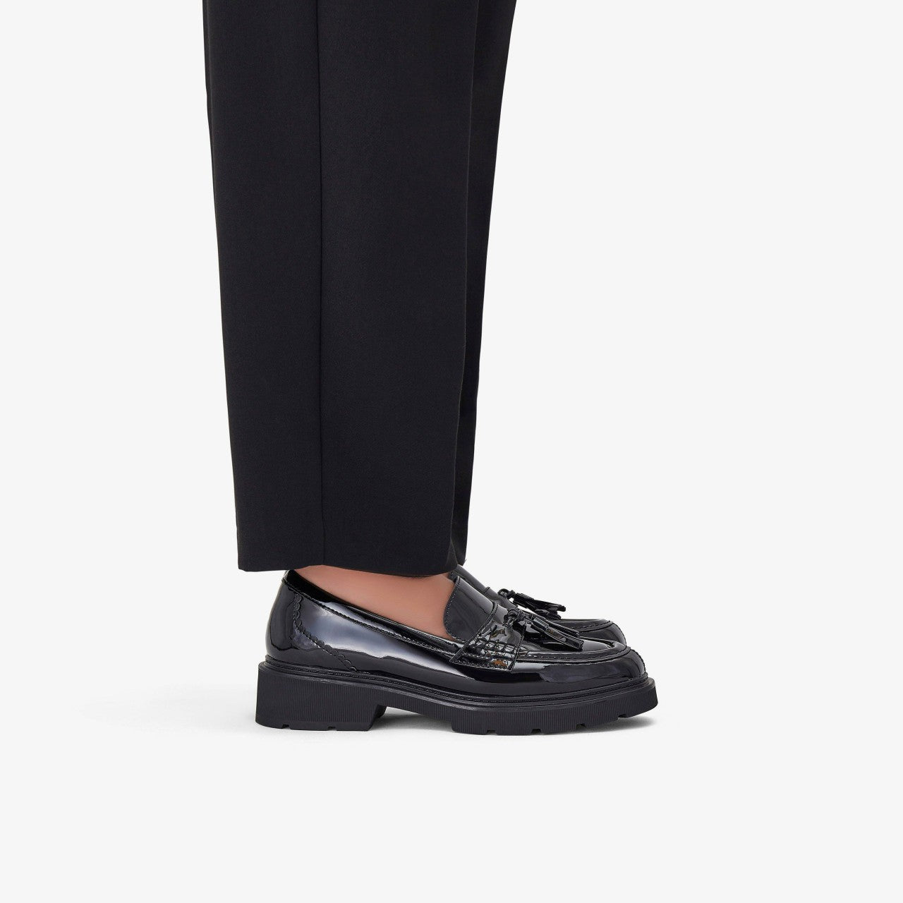 Lauryl Tassel Black Patent | Clarks For Sale