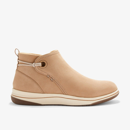 Brinkley Derby Camel | Clarks Onsale