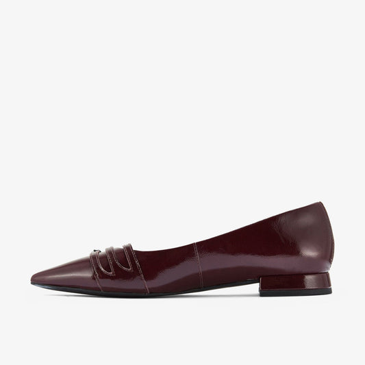 Sensa 15 Strap Burgundy Patent | Clarks Discount