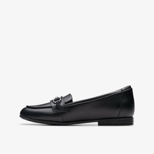 Finja Loafer Older Black Leather | Clarks