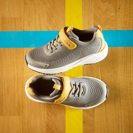 Deyes Dash Kid Grey Synthetic | Clarks Discount