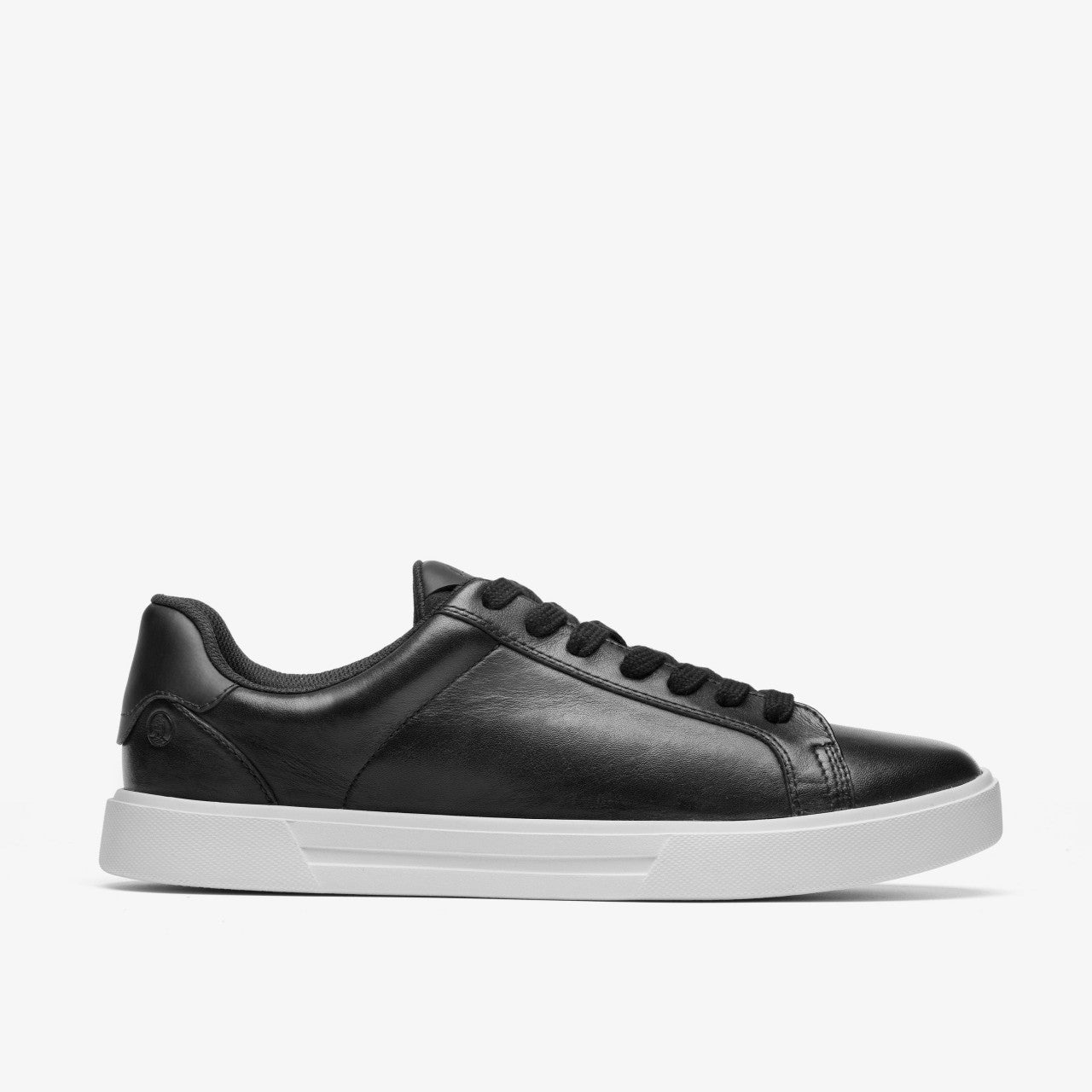 Romsey Lace Black/White | Clarks