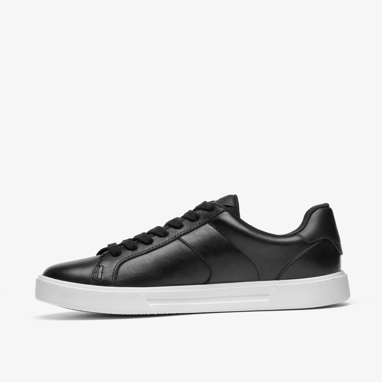 Romsey Lace Black/White | Clarks