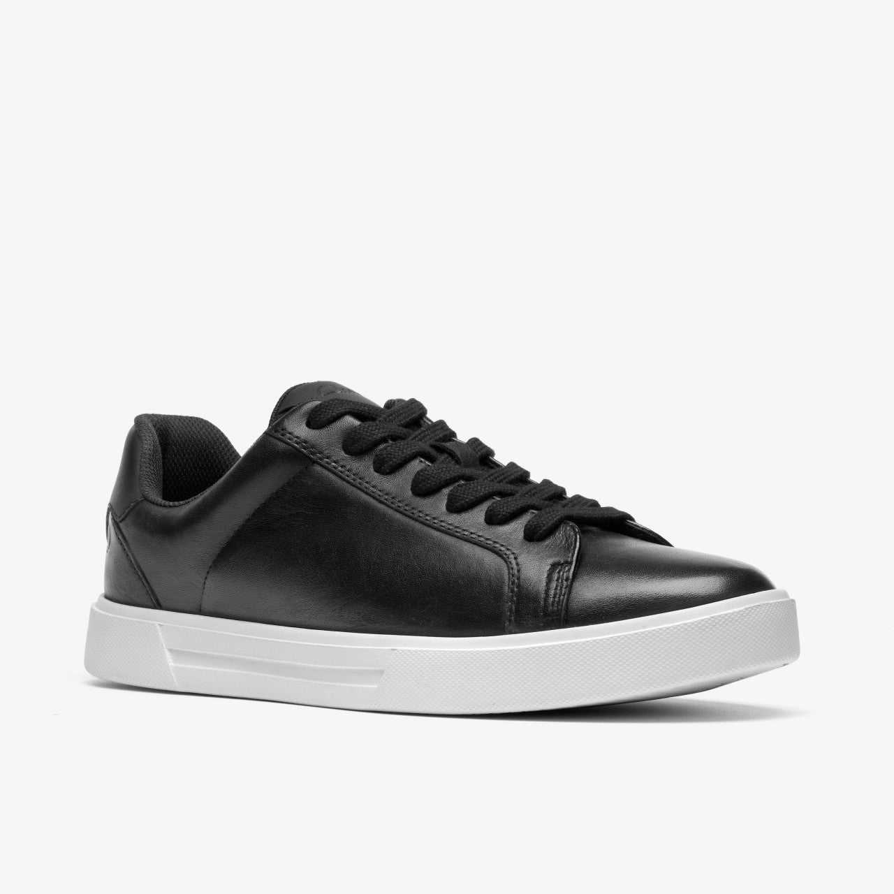 Romsey Lace Black/White | Clarks