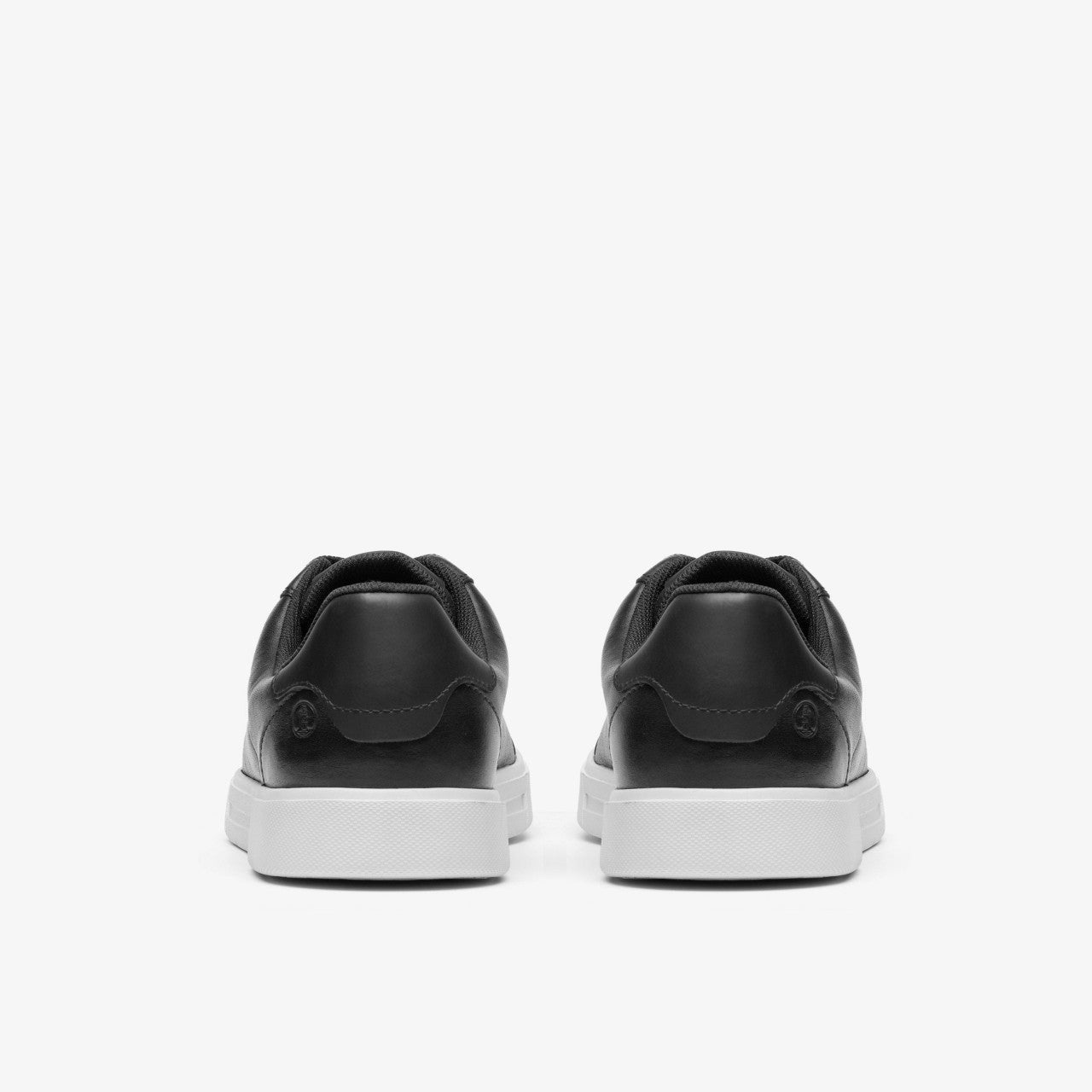 Romsey Lace Black/White | Clarks