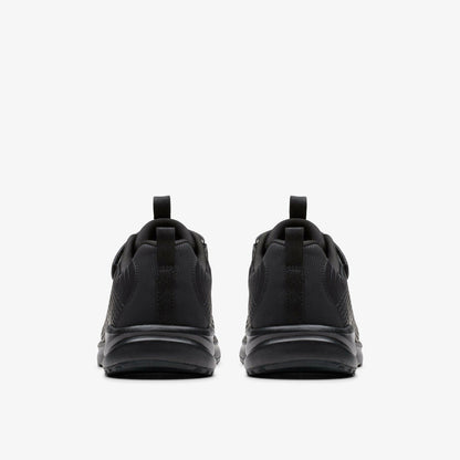 Deyes Dash Youth Black/Black | Clarks US