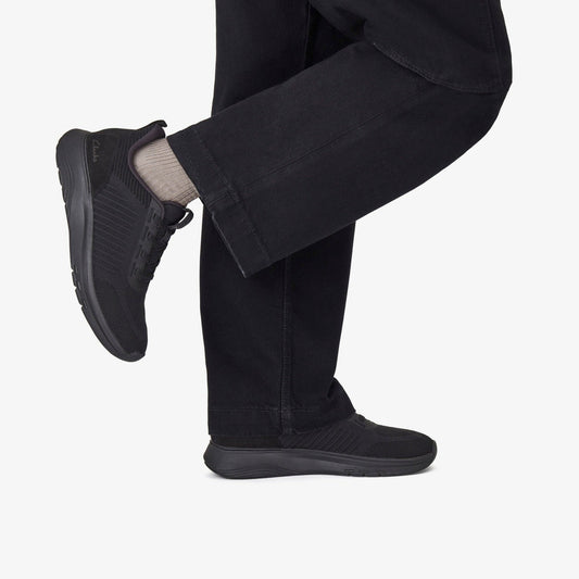 Motion Trek LT Black Knit | Clarks