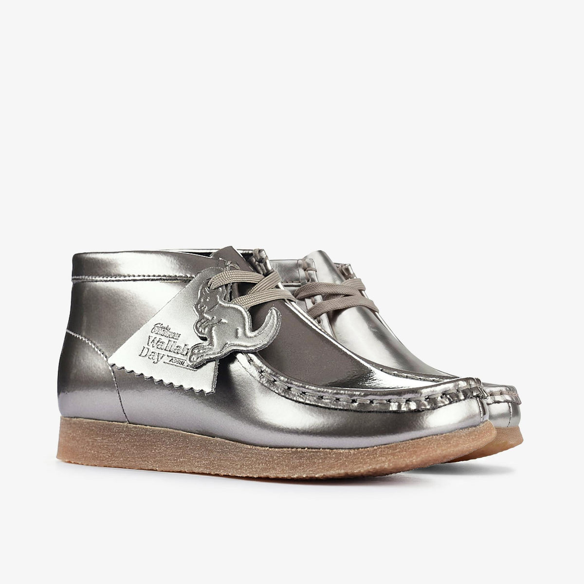 Wallabee Boots Kid Silver Patent - US 3433