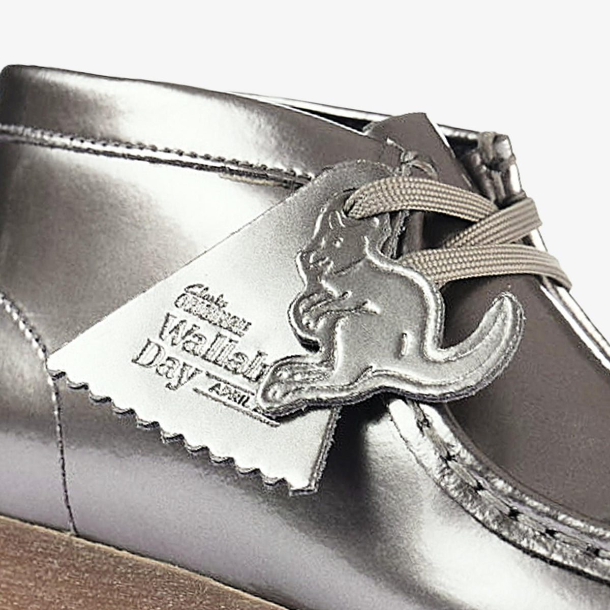 Wallabee Boots Kid Silver Patent - US 3433