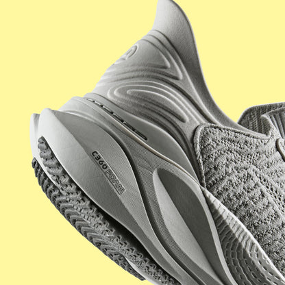 Pace Rise Light Grey - US 8116