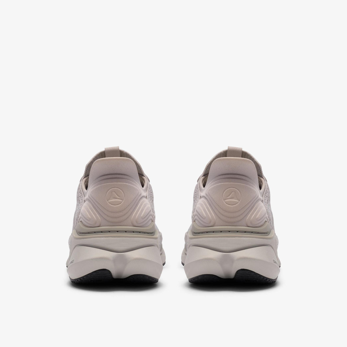 Pace Rise Light Grey - US 8116