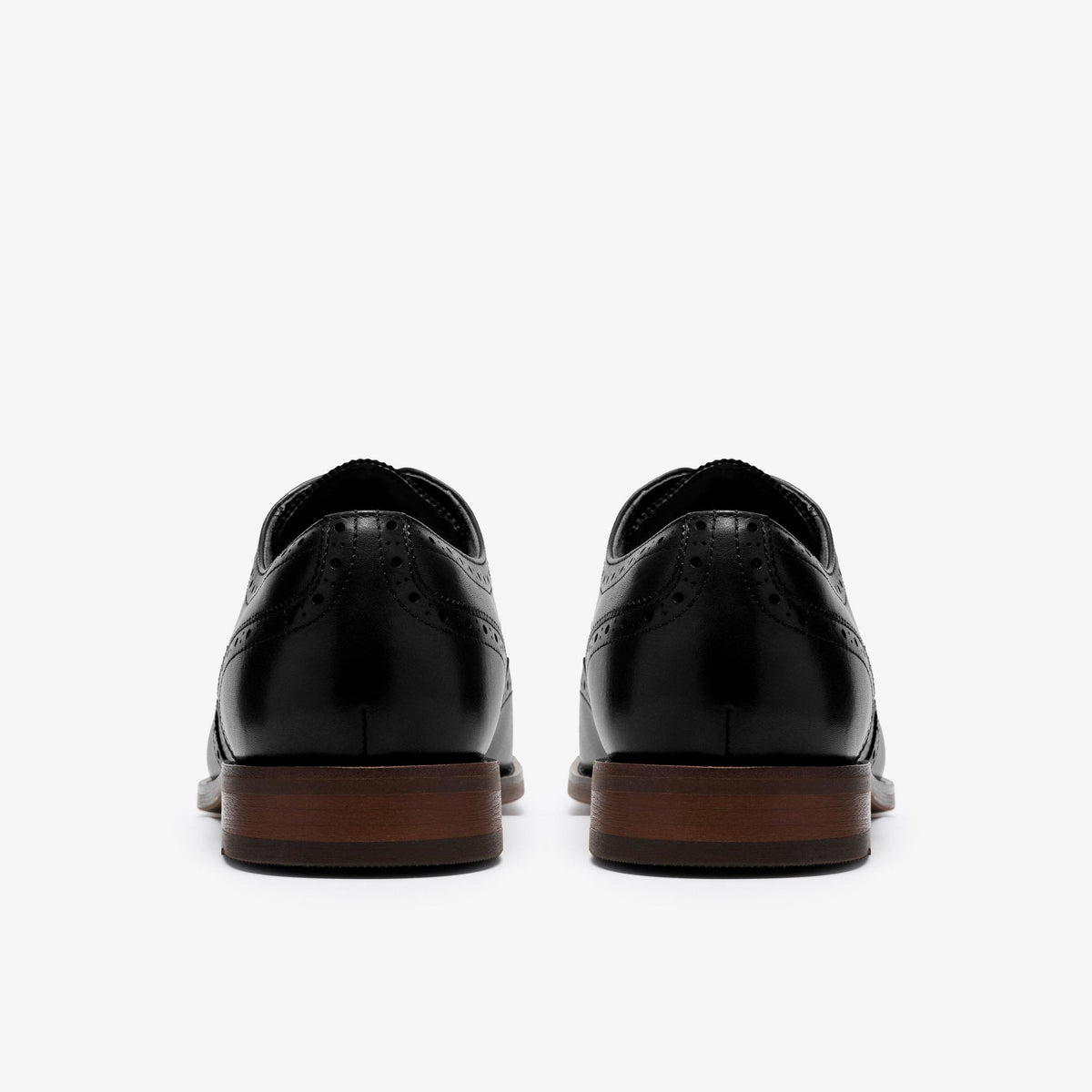 Bowburn Tip Black Leather - US 0791