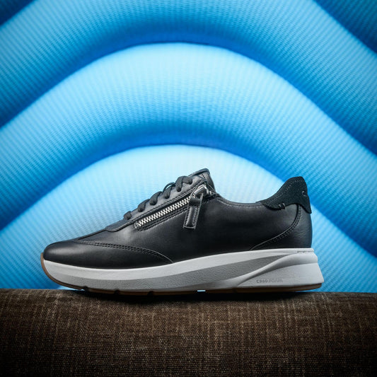 Code Run Black Leather - US 1708