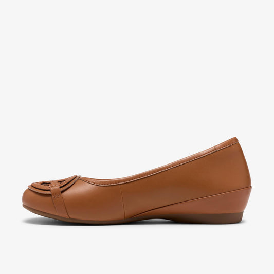 Cathrynn Luna Tan - US 9988